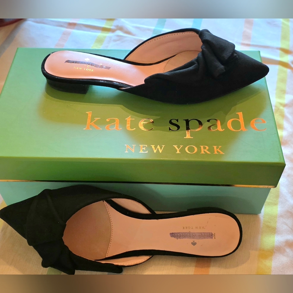 NEW!kate spade Black Pointed Toe Bow Slip-On - Picture 3 of 5
